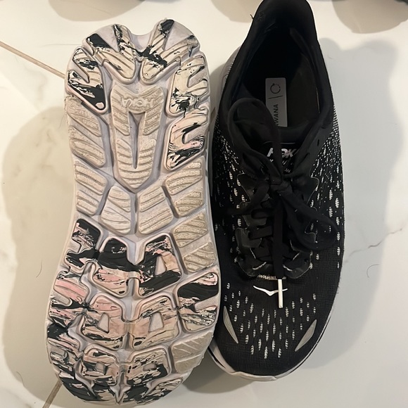 Hoka Kawana - Picture 3 of 3